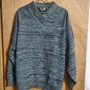 Fluid Mens Sweater. XL. Gray Bkack. Gray Demin Patchwork Shoukder. Long Sleeves